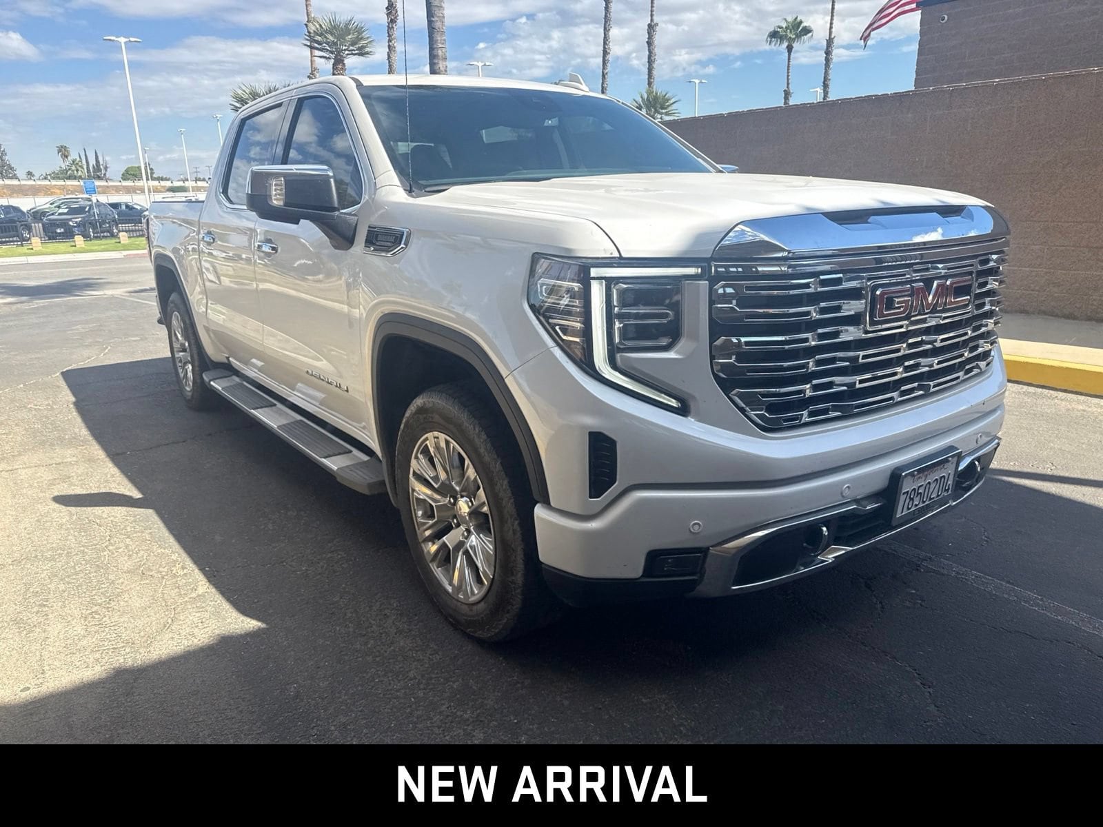 gmc sierra 1500 2025 3GTUUGE81SG162246 image gmc sierra 1500 2025 3GTUUGE81SG162246 image